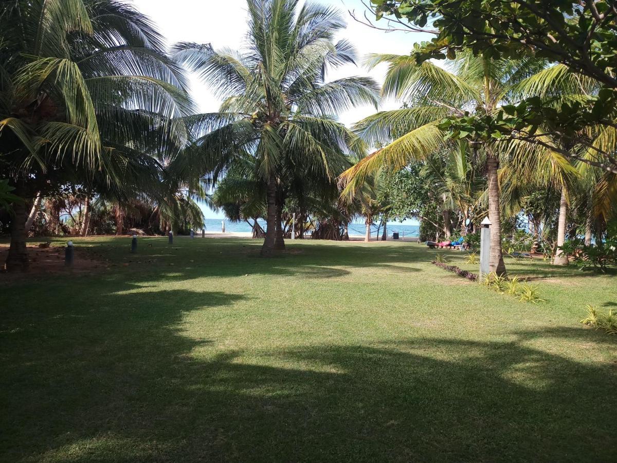 Villa Nilaveli Cabana Екстер'єр фото
