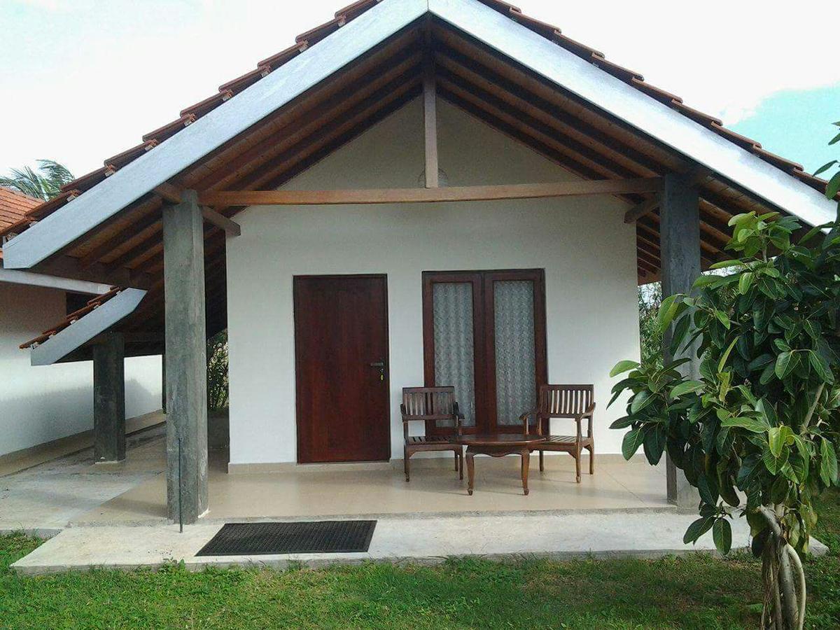 Villa Nilaveli Cabana Екстер'єр фото