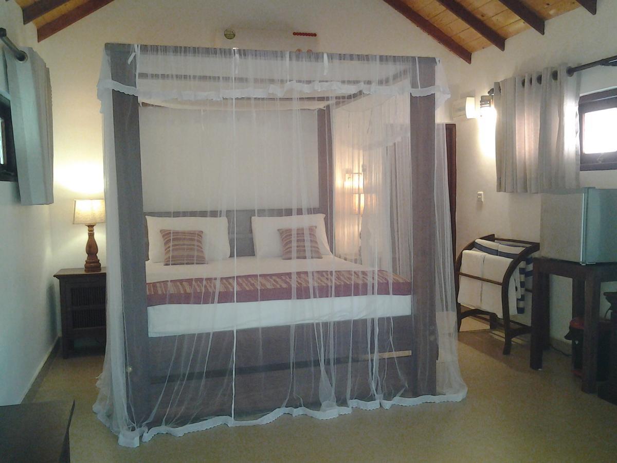 Villa Nilaveli Cabana Екстер'єр фото
