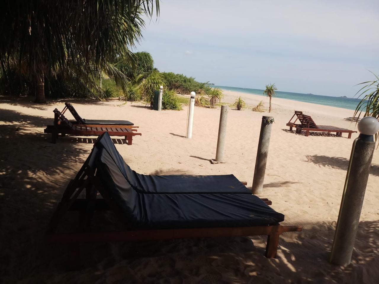 Villa Nilaveli Cabana Екстер'єр фото